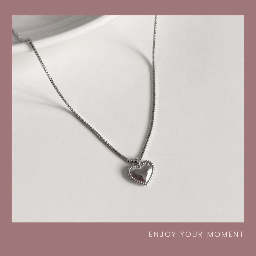 MOMENT&#039; | S925 sliver Korean-style heart shape design necklace
